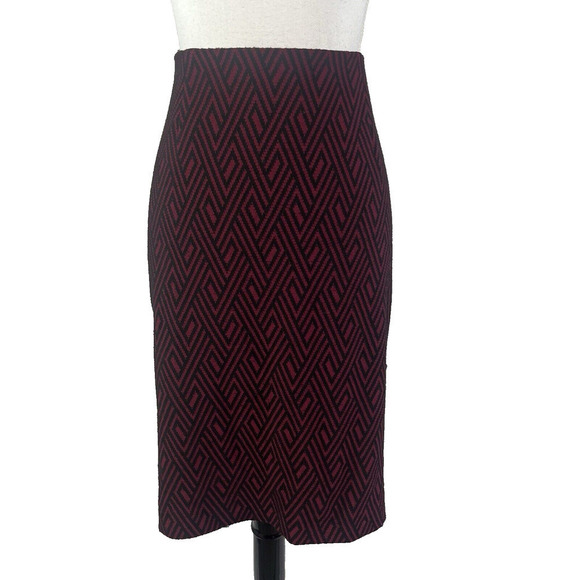 Jones Studio Skirt Plus size 1X Burgundy Black Diamonds Ponte Knit Pencil Knee - Picture 1 of 7